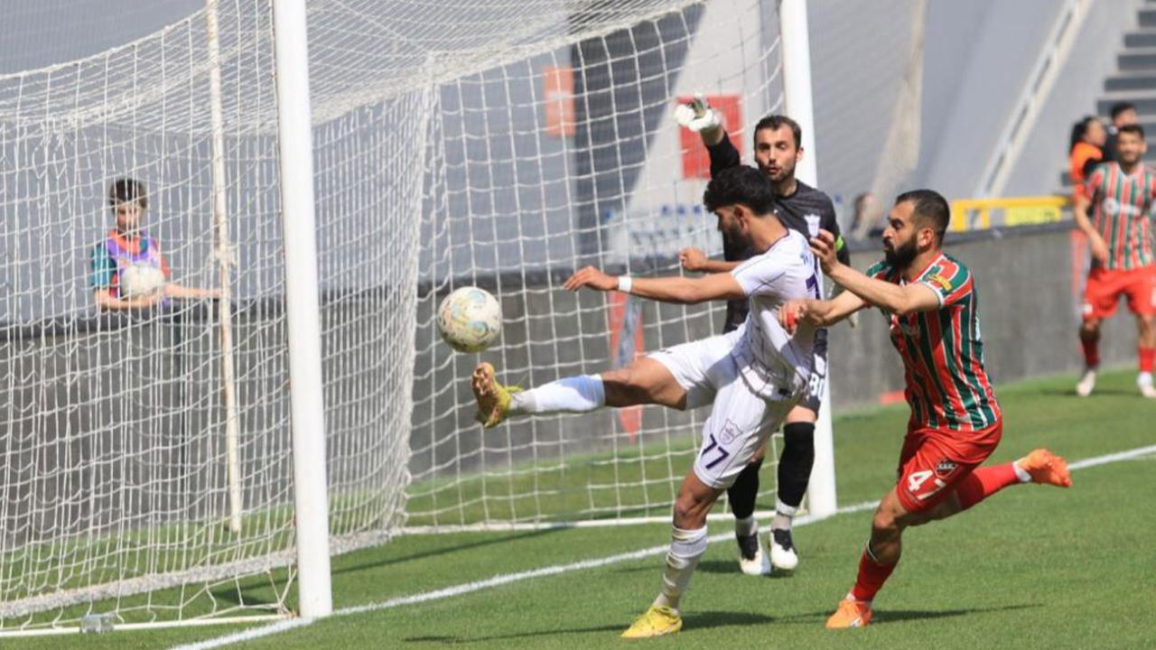 Kaf-Kaf, Amasyaspor deplasmanında