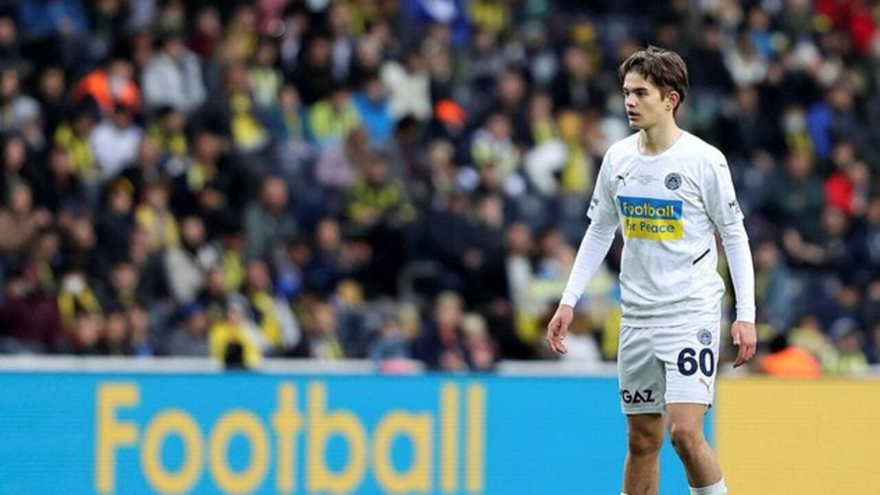 Hammarby, Fenerbahçeli ismi resmen kadrosuna kattı!