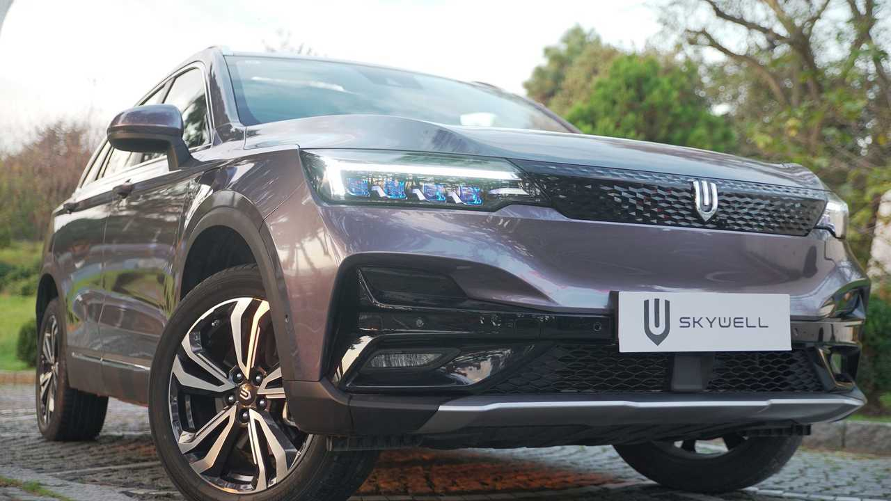 Skywell'in ET5 eSUV'unun Türkiye fiyatı belli oldu! Piyasayı kızıştıracak fiyatlarla geliyor! 100 km’de 20 TL…
