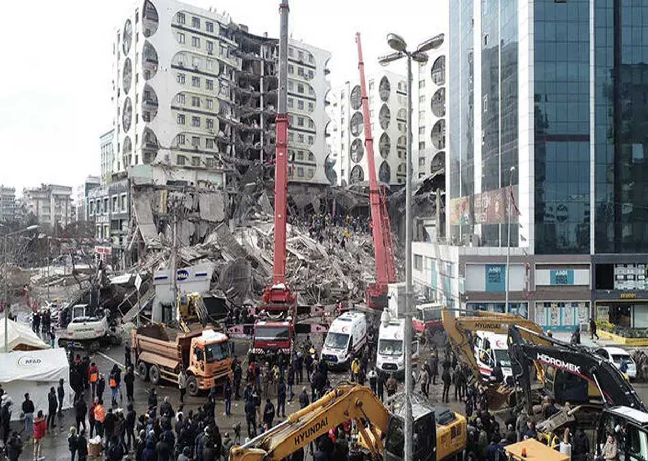 Galeria Sitesi'nin müteahhidinin ifadesi ortaya çıktı