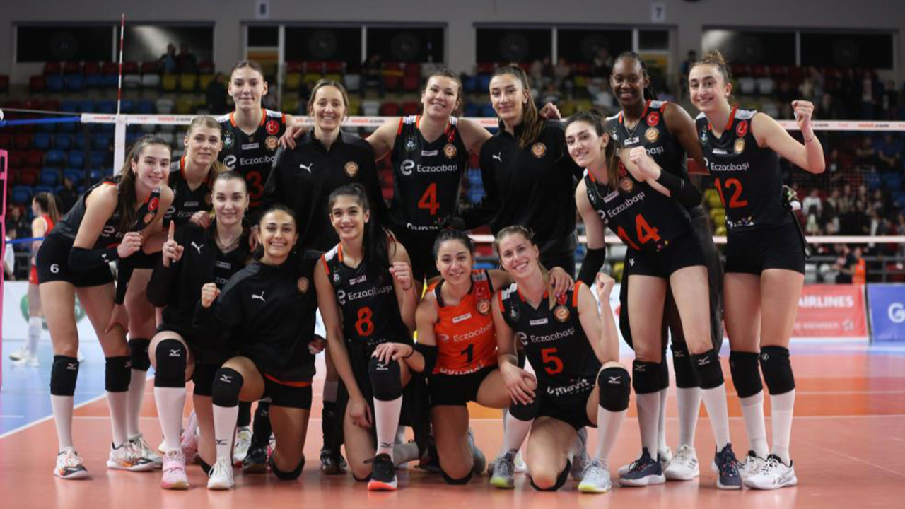 Eczacıbaşı, galibiyet serisini 24 maça çıkardı