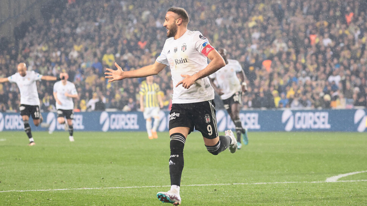 Beşiktaş'ta Cenk Tosun çok arandı