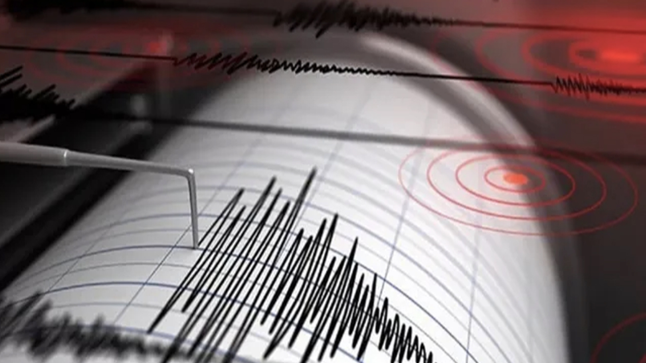 Balıkesir'de korkutan deprem! Bursa'da da hissedildi...