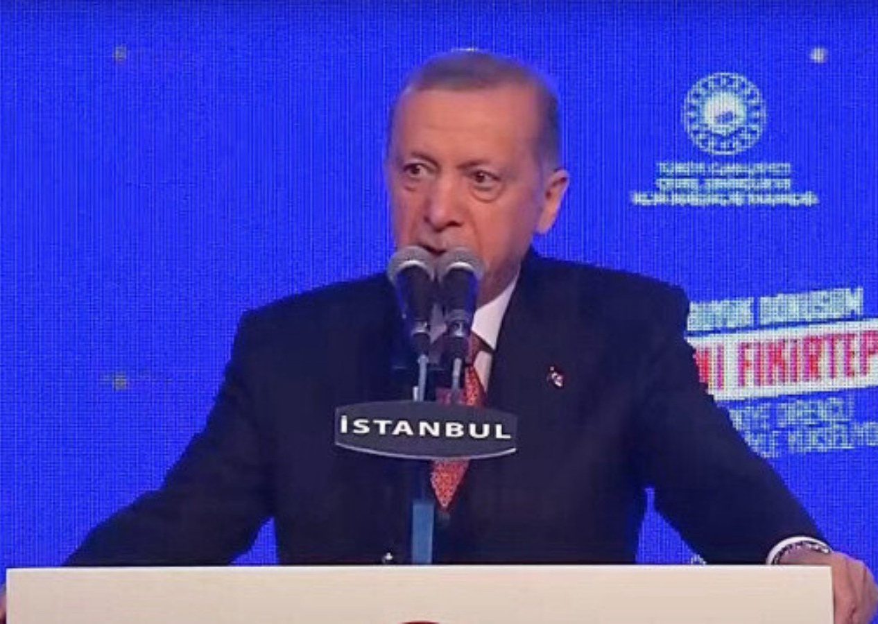 Cumhurbaşkanı Erdoğan: Bayramın ilk günü yeni müjdeyi paylaşacağız!