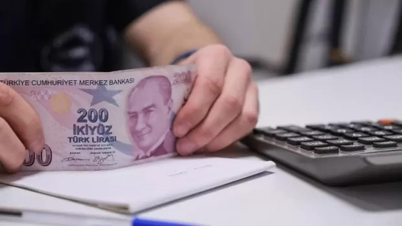 Sosyal Güvenlik Kurumu'ndan EYT başvurularına tek tek yanıt! 80 kez kayıt yaptıranlara rastlandı!