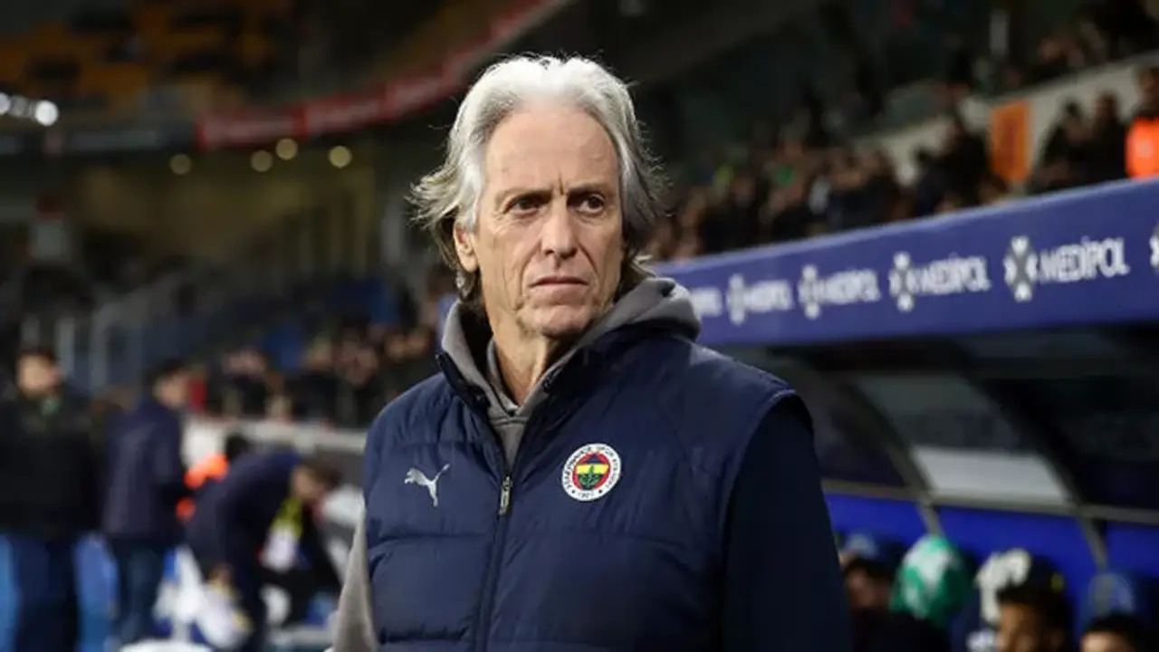 Fenerbahçe Teknik Direktörü Jorge Jesus Başakşehir maçı öncesi konuştu: Sakatlıklar işimizi zorlaştırıyor...