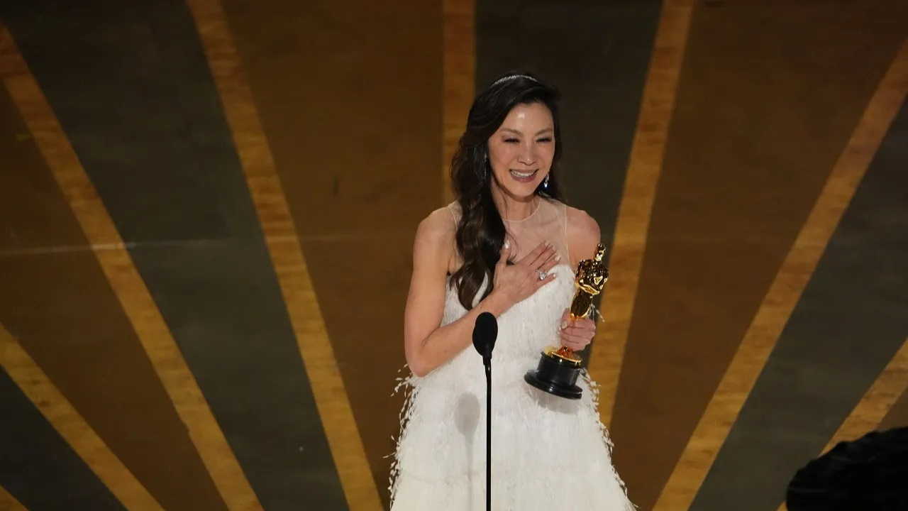 Oscar ödülünü alan Michelle Yeoh ünlü film serisinde oynayacak! Yeni rolü açıklandı: Hayranları çok sevinecek…