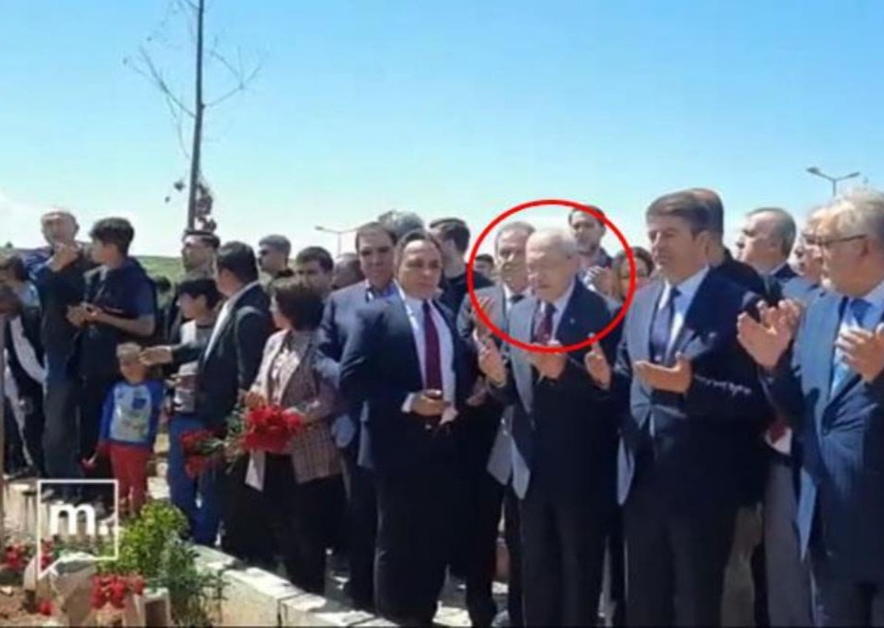 Mezarlık ziyaretinde Kemal Kılıçdaroğlu’na tepki! "Bu Fatiha okumayı bilmiyor ki..."
