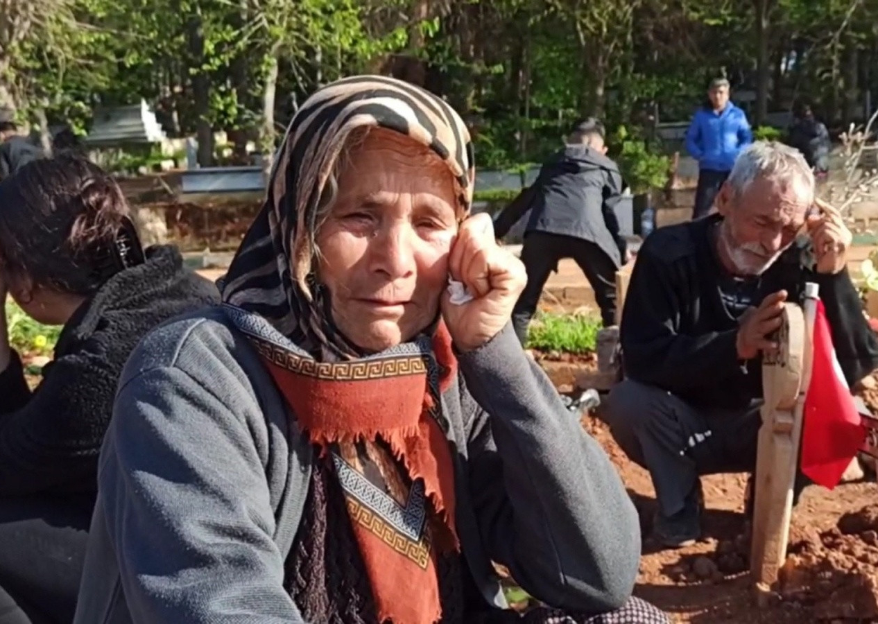 İslahiye'de hüzünlü bayram... Mezarlıktaki acı detay bayramda ortaya çıktı!