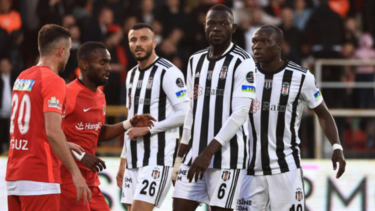 Beşiktaş'ta Romain Saiss Ümraniyespor galibiyeti sonrası konuştu: Derbiyi kazanmayı çok istiyoruz...