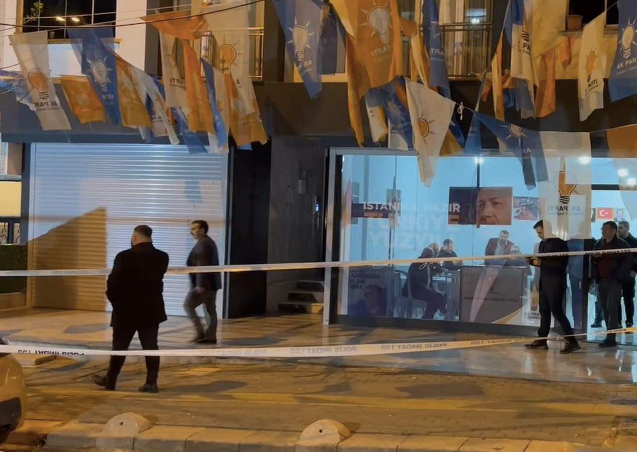 AK Parti'nin İstanbul'daki ofisine silahlı saldırı