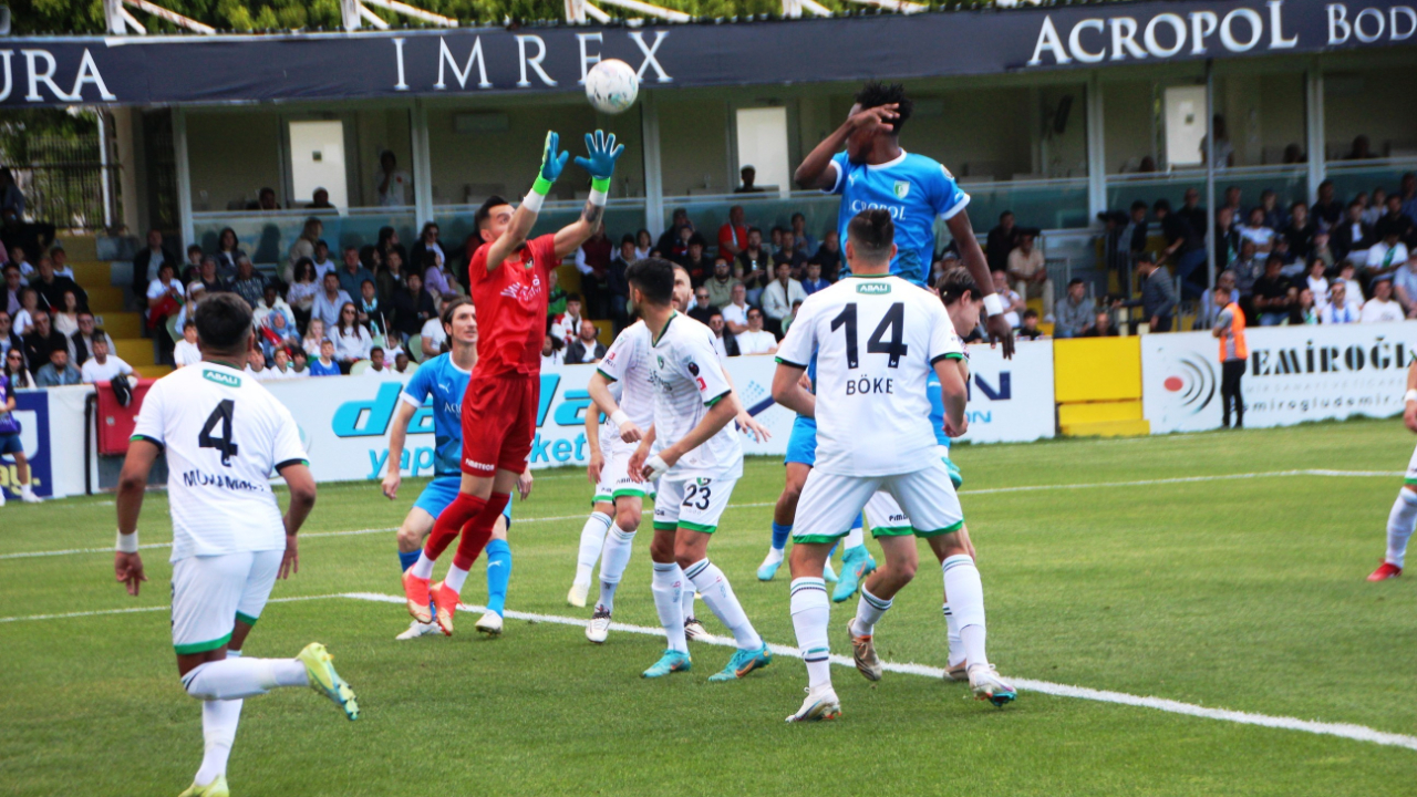 Spor Toto 1. Lig'den düşen ilk takım belli oldu! Altaş Denizlispor veda etti