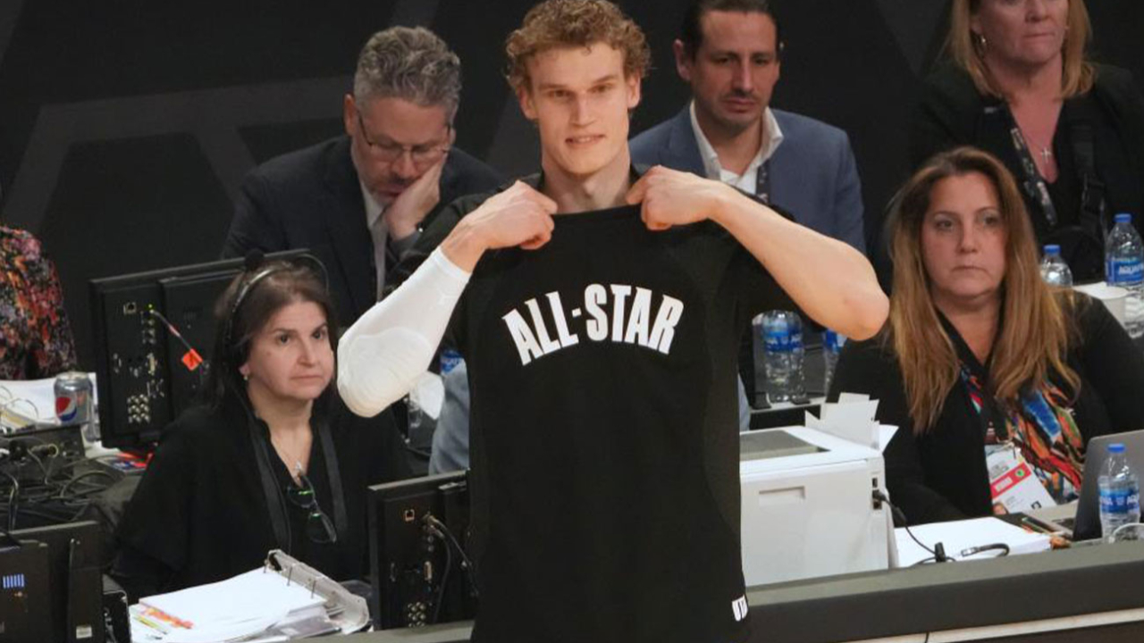 NBA'de yılın en çok gelişme gösteren oyuncusu Markkanen oldu