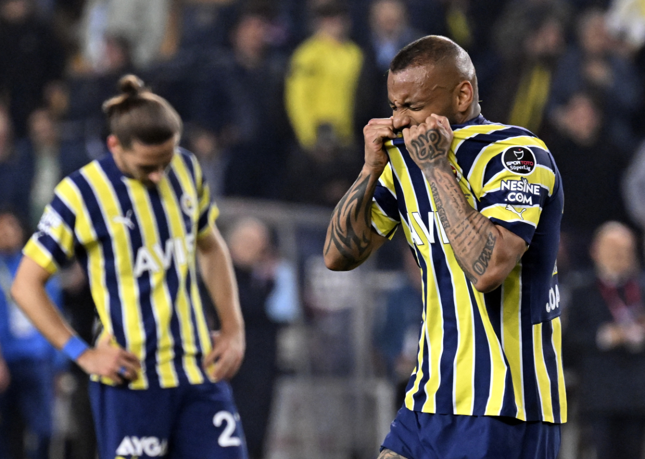 Fenerbahçe'den hakem tepkisi: İstanbulspor maçının VAR konuşmalarını yayınlayın