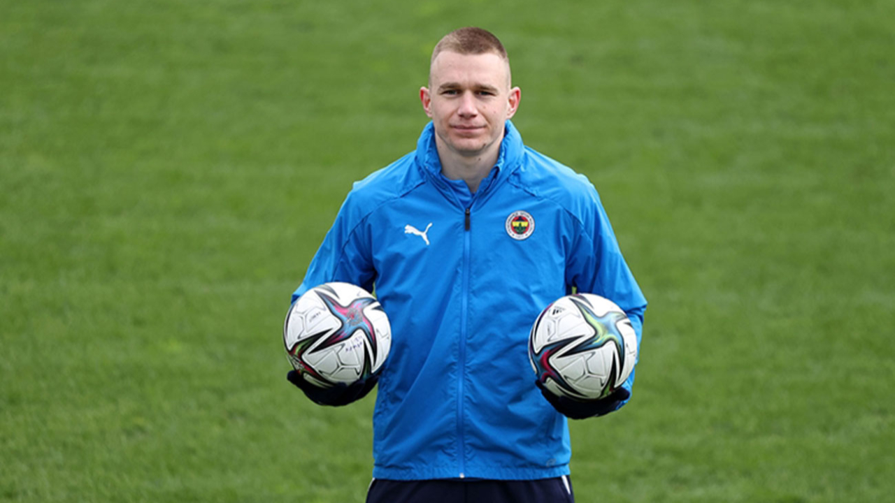 Fenerbahçe'ye Atilla Szalai'den kötü haber