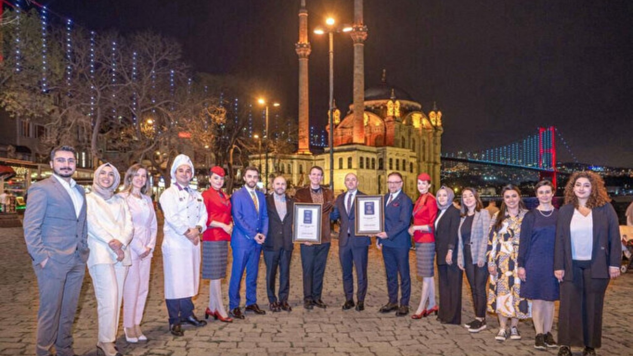 Türk Hava Yolları'na Havayolları Yolcu Deneyimi Derneği'nden 2 ödül birden