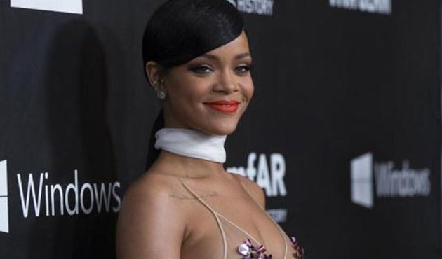 Rihanna aradığını Muğla'da buldu!