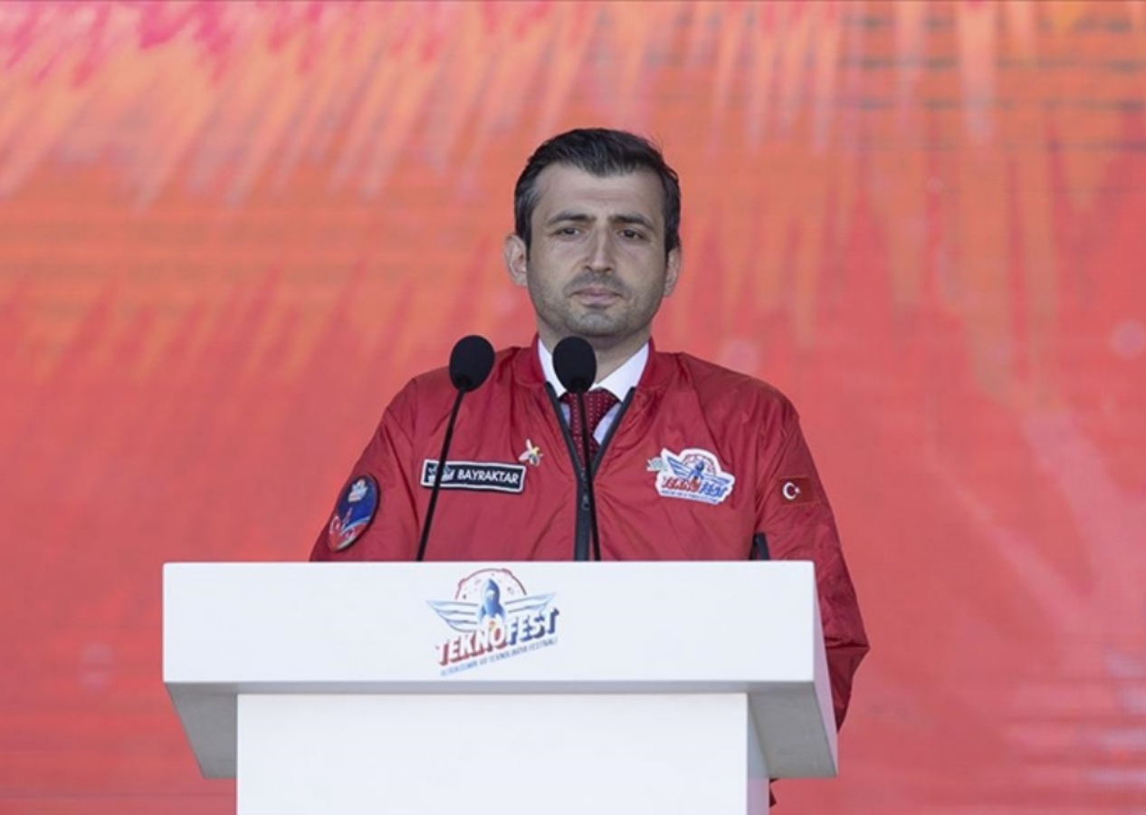 Selçuk Bayraktar: Dünya takdir ederken, içeride köstek olanlar var