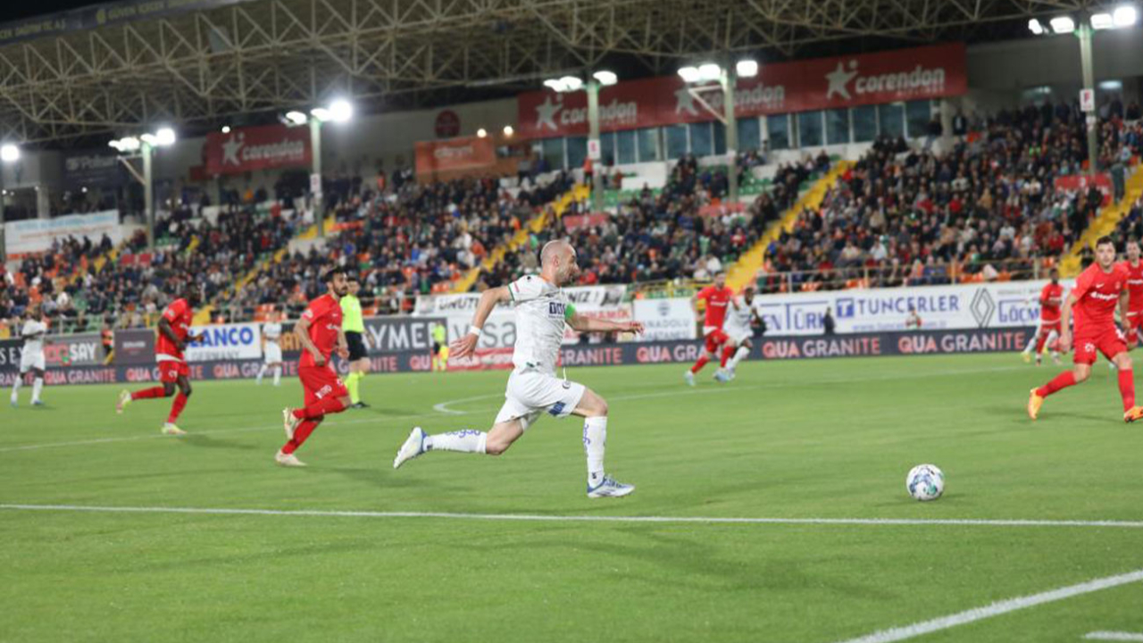 Alanyaspor tek attı, 3 aldı