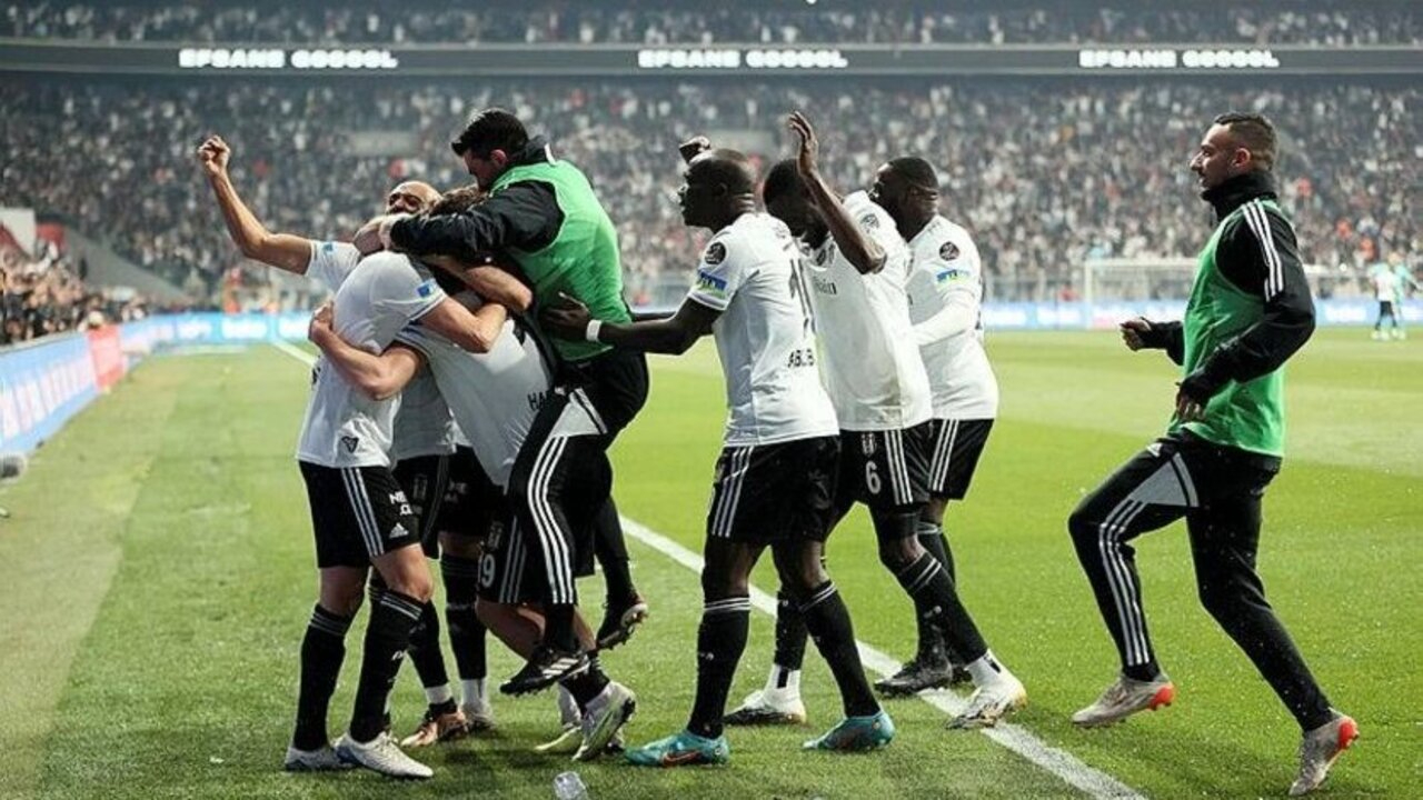 Beşiktaş 3 - 1 Galatasaray | Maçın geniş özeti...