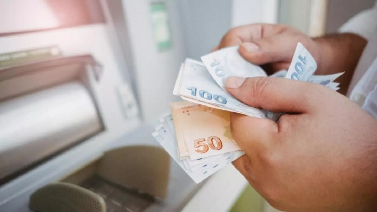 Evde engelli ya da yaşlı bakanlara büyük müjde geldi: Evde bakım maaşı alanlara sigorta da yapılacak! Sigortadan yararlanma şartları…