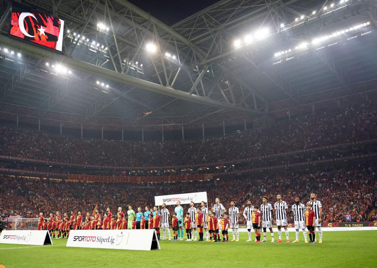 Cimbom'a Beşiktaş derbisi öncesi şok haber
