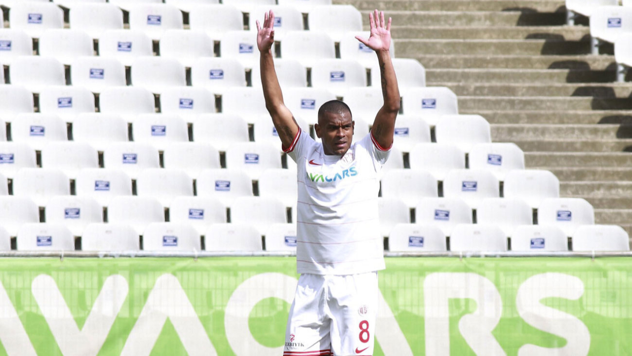 Antalyaspor'dan 2023 yılının ilk deplasman galibiyeti