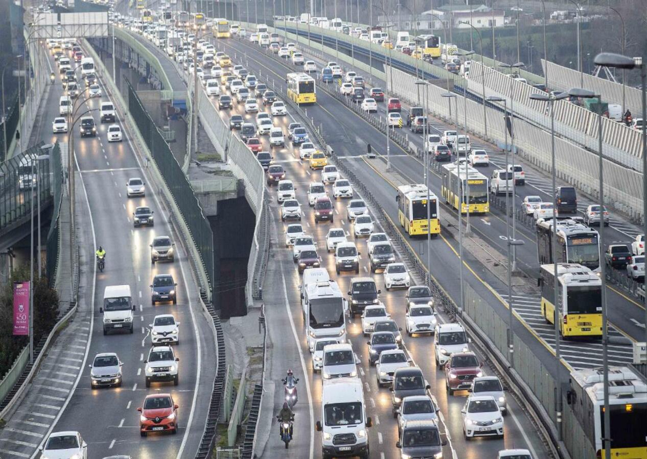 İstanbullular dikkat! İşte 1 Mayıs'ta trafiğe kapatılacak yollar...