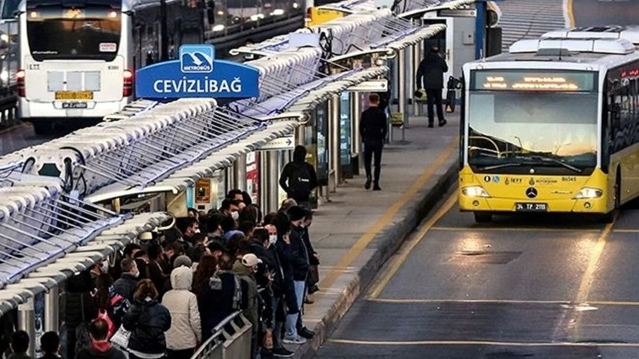 İstanbullara müjde! İBB'den ücretsiz ulaşım kararı!