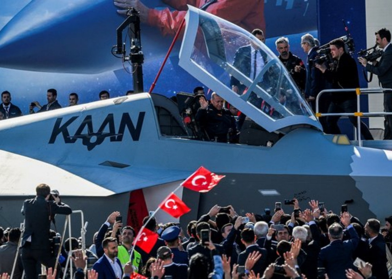Türkiye'nin 5'inci nesil savaş uçağı! KAAN dünya basınında: Büyük bir güç gösterisi!