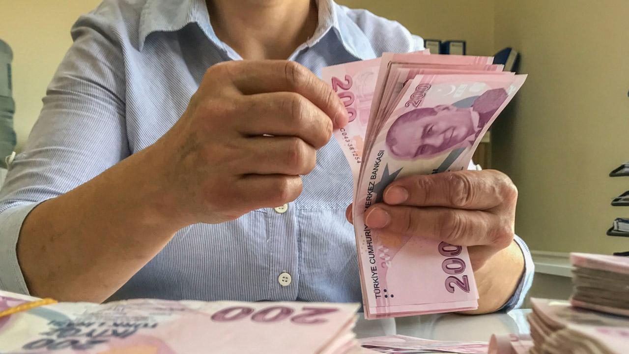Bağ-KUR'lu EYT'liler dikkat! Erken emekliliğin yolu göründü!
