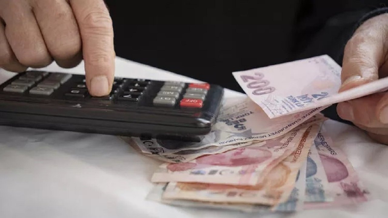 Devlet destekli erken emeklik sistemi için harekete geçildi! Kadınlarda 4500 prim günü detayı dikkat çekti!