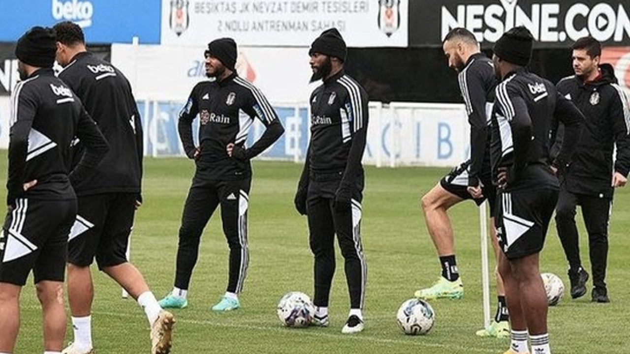 Beşiktaş'ta Aboubakar'dan bitmeyen resital! Antalyaspor 1-3 Beşiktaş.