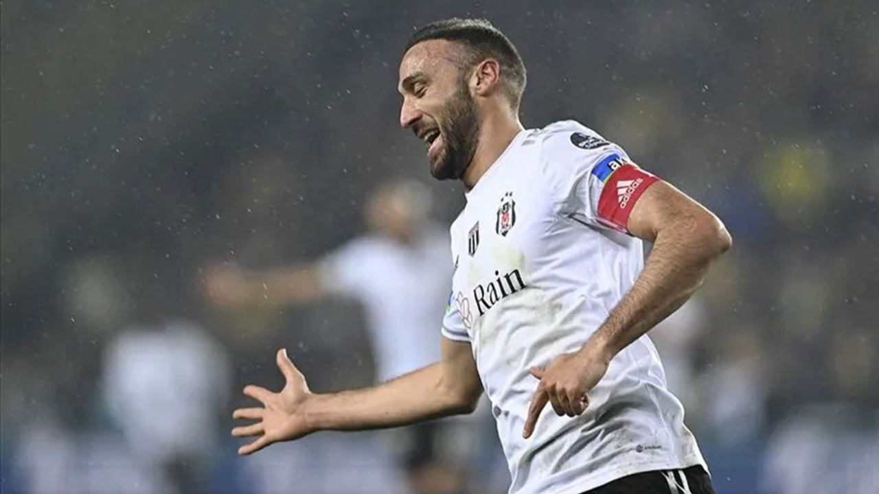Cenk Tosun'da 'kur' krizi: Sözleşme görüşmeleri tıkandı