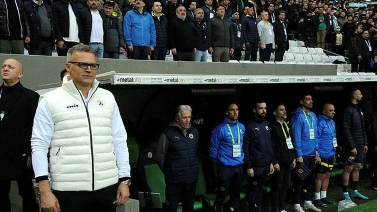 Giresunspor Teknik Direktörü İrfan Buz Fenerbahçe beraberliğini değerlendirdi: Bizim için önemli 1 puan...