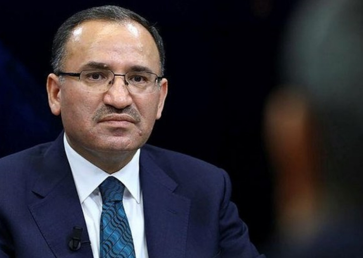 Erzurum'da miting gerginliği! Adalet Bakanı Bozdağ: Olayla ilgili gözaltılar var!