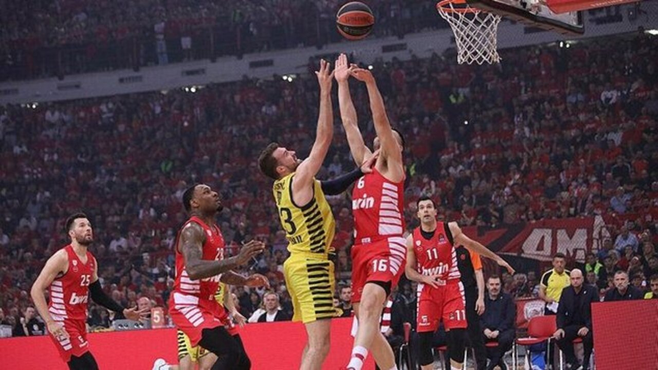 Olympiakos 84 - 72 Fenerbahçe Beko | Maçın özeti...