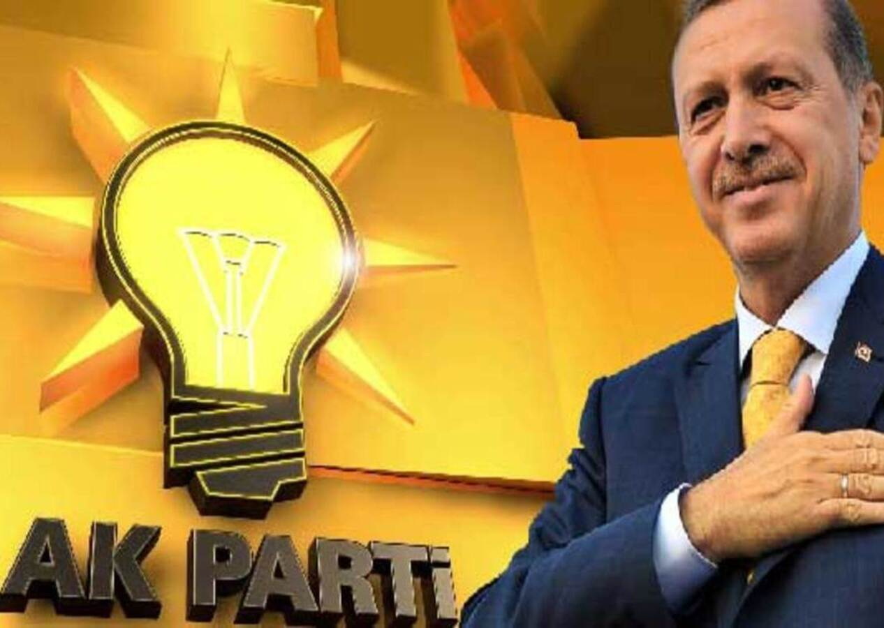 AK Parti'den yeni seçim reklam filmi: Bizim şarkılarımız Reis gibi millidir, yerlidir, efsanedir!
