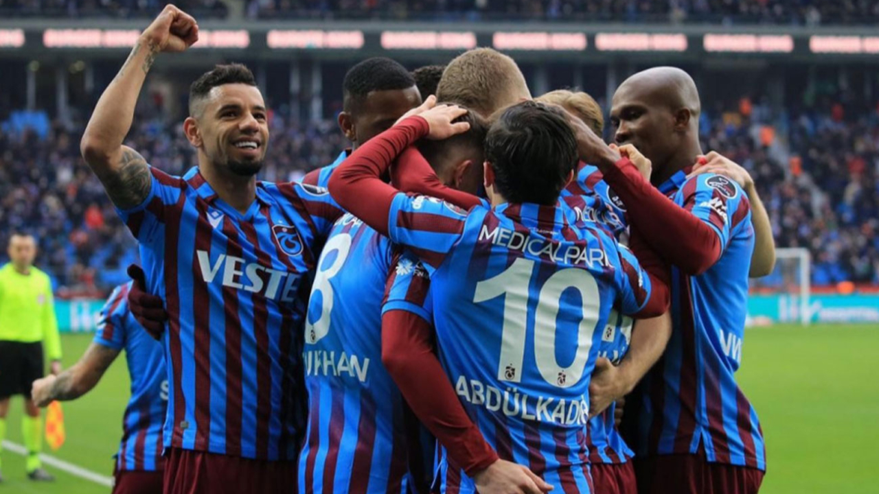 Trabzonspor, Kadıköy'de 3 puanı hedefliyor!