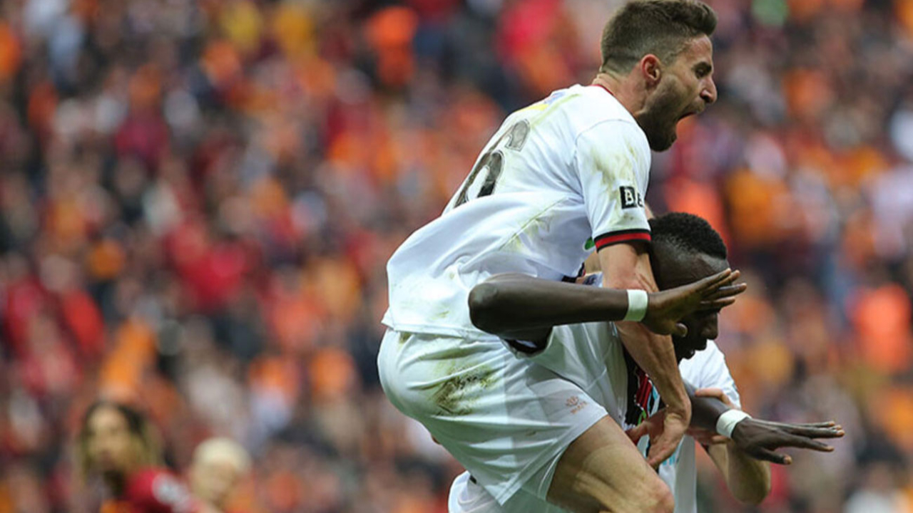 Beşiktaş'ta Borini zora girdi!