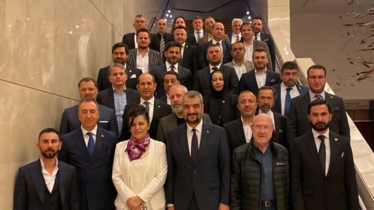 Türk Dünyası Parlamenterler Vakfı, Türk Dünyası  İş Konseyi birinci dönem başkanını seçti