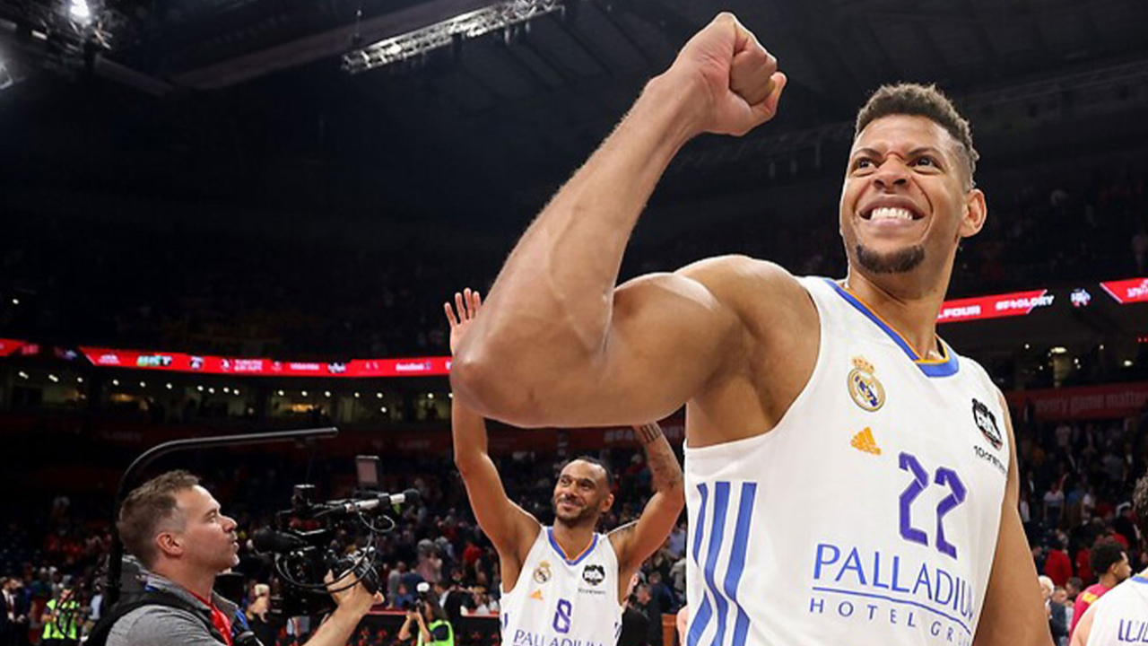 Euroleague'de yılın savunmacısı Walter Tavares