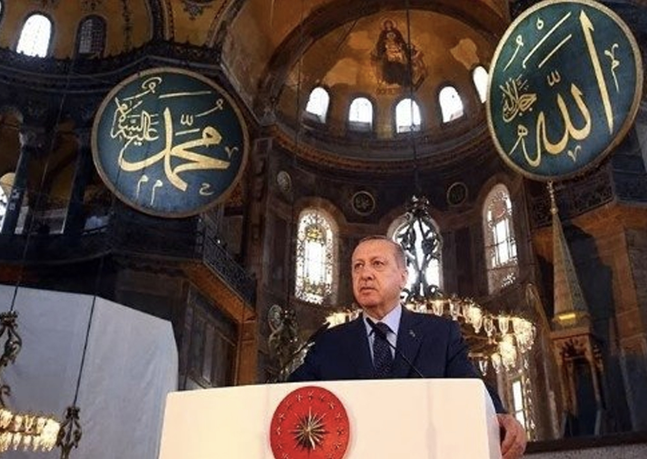 Cumhurbaşkanı Erdoğan Ayasofya'da... Vatandaşlar akın etti!