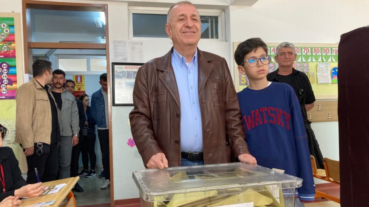 Ümit Özdağ oyunu Ankara’da kullandı