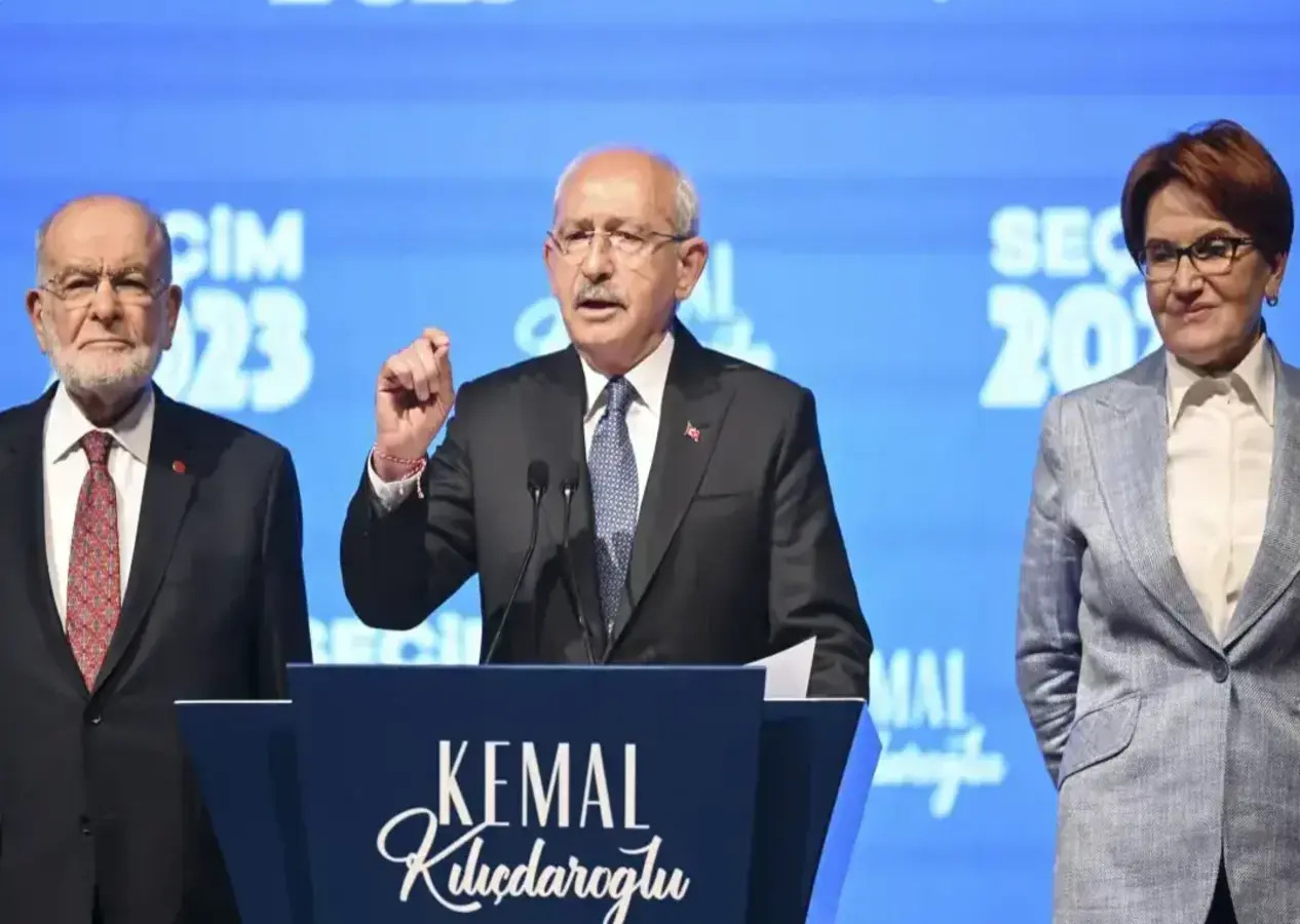 Kaybedenler ittifakından 1 dakika 51 saniyelik basın açıklaması!