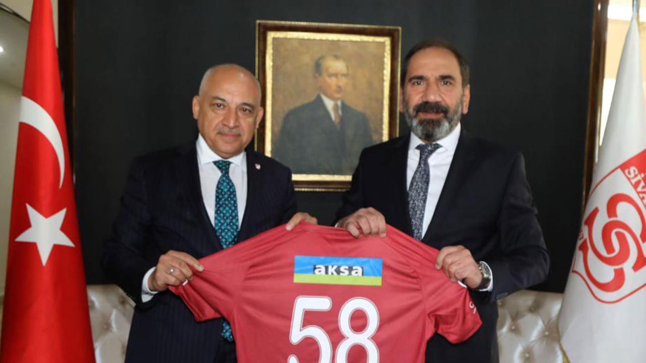 TFF Başkanı Büyükekşi: Sivasspor bir adım önde