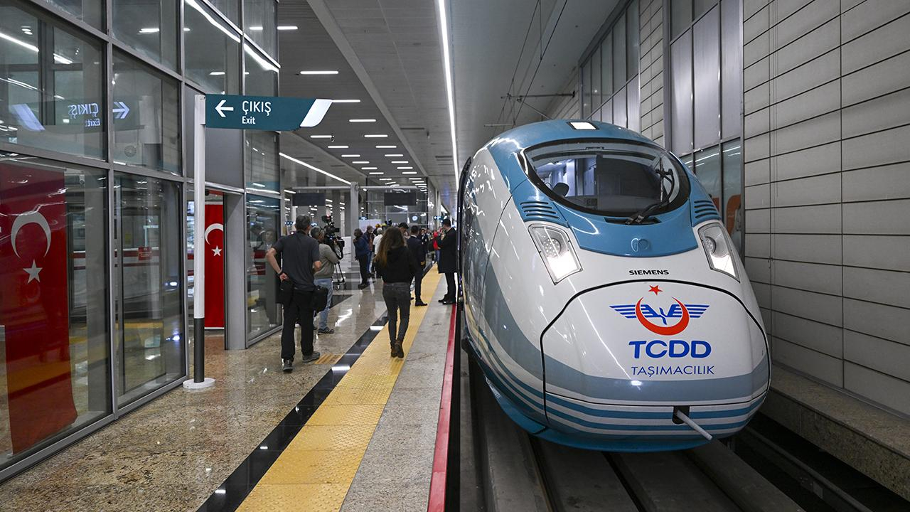 Ankara-Sivas yüksek hızlı tren (YHT) seferinin bilet fiyatları belli oldu