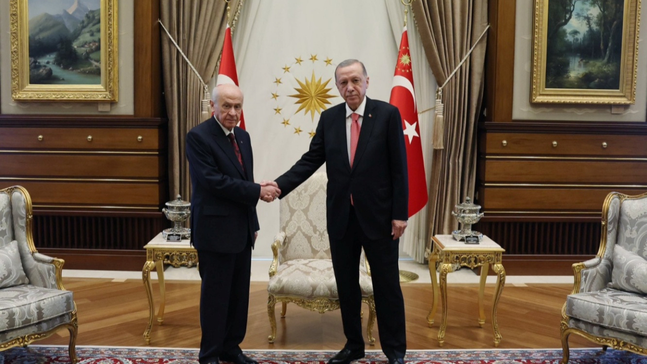 Beştepe'de 2. tur zirvesi: Cumhurbaşkanı Erdoğan, Bahçeli ile bir araya geldi