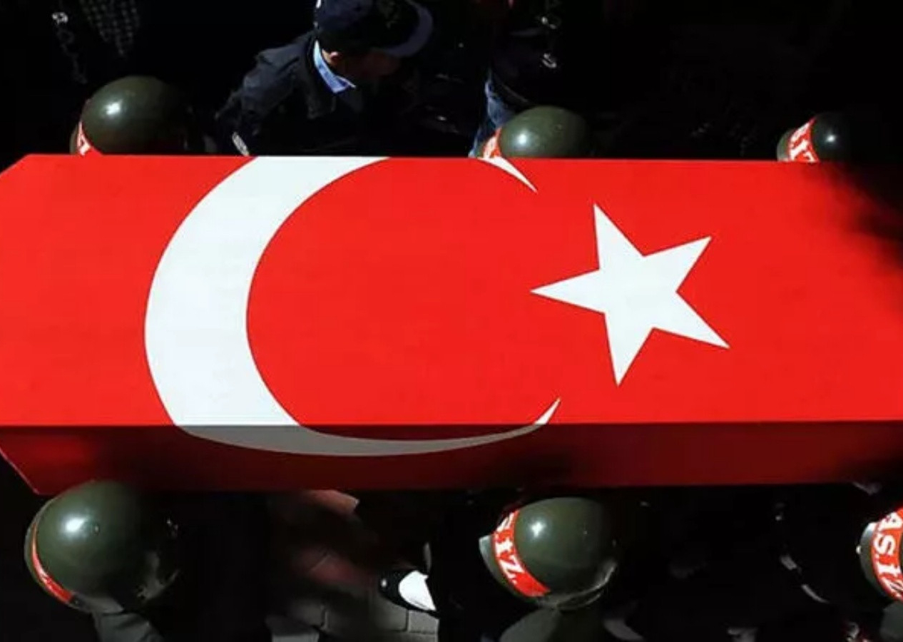 Şırnak'ta mağarada kıstırılan teröristlerle sıcak çatışma! 3 askerimiz şehit oldu...