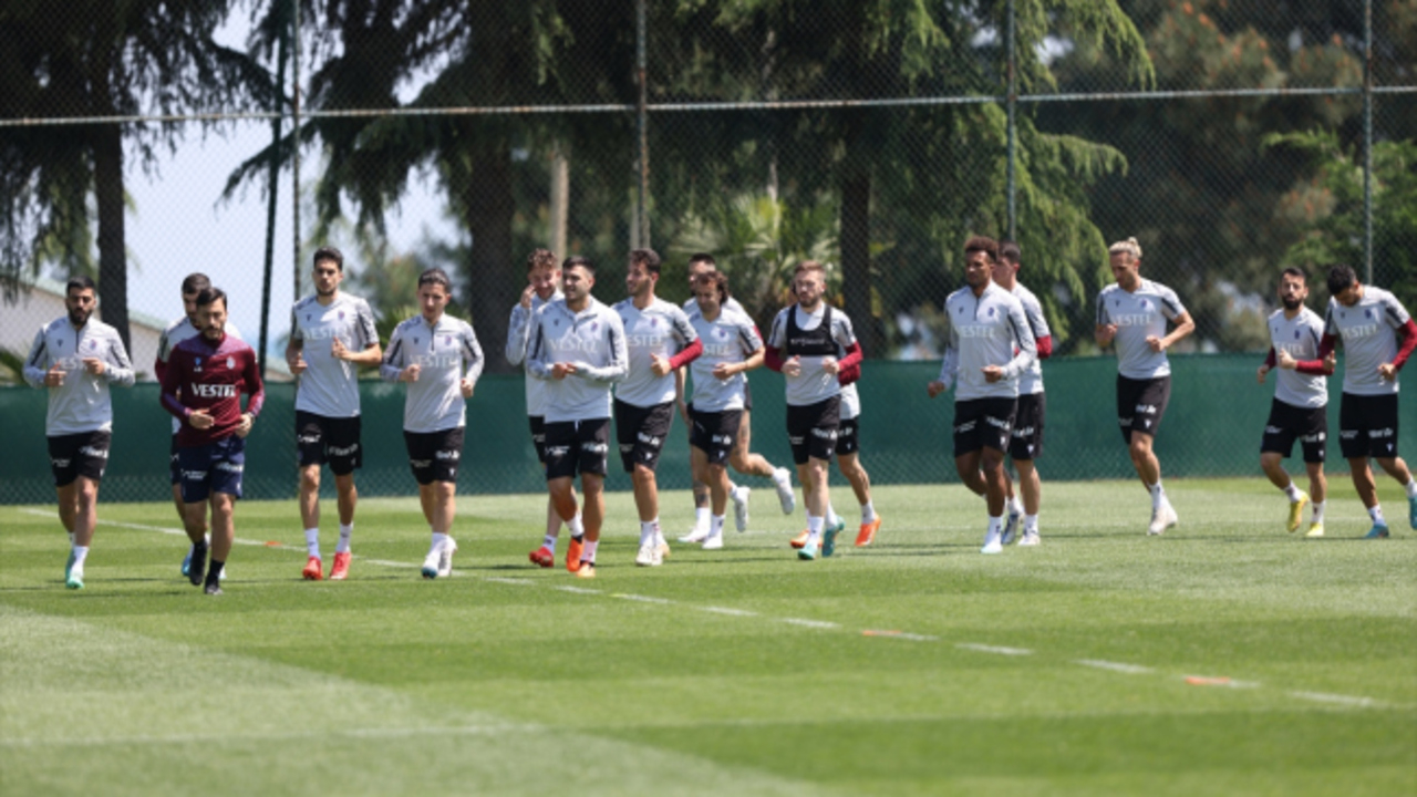 Trabzonspor, Fenerbahçe maçı öncesi taktik çalıştı!